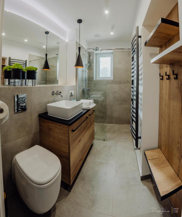 Apartament Lux Cieplice イェレニャ・グーラ エクステリア 写真